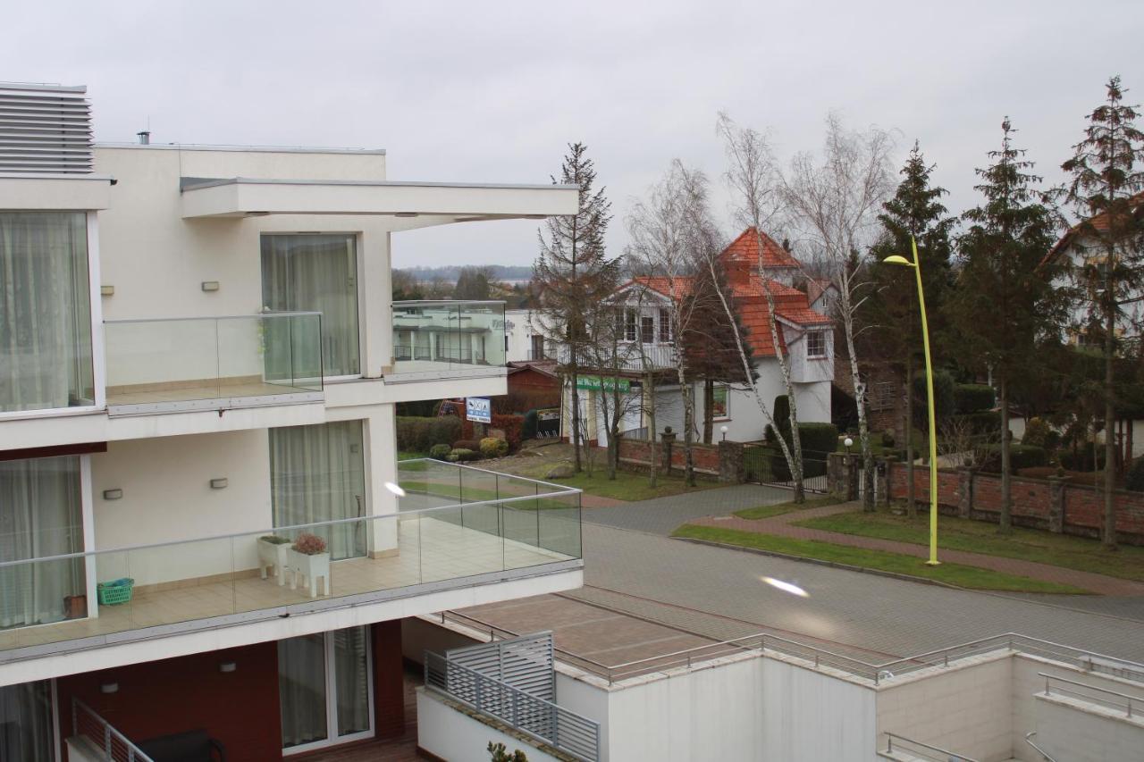 Апартаменты Apartament Golden Kompas Нехоже Экстерьер фото